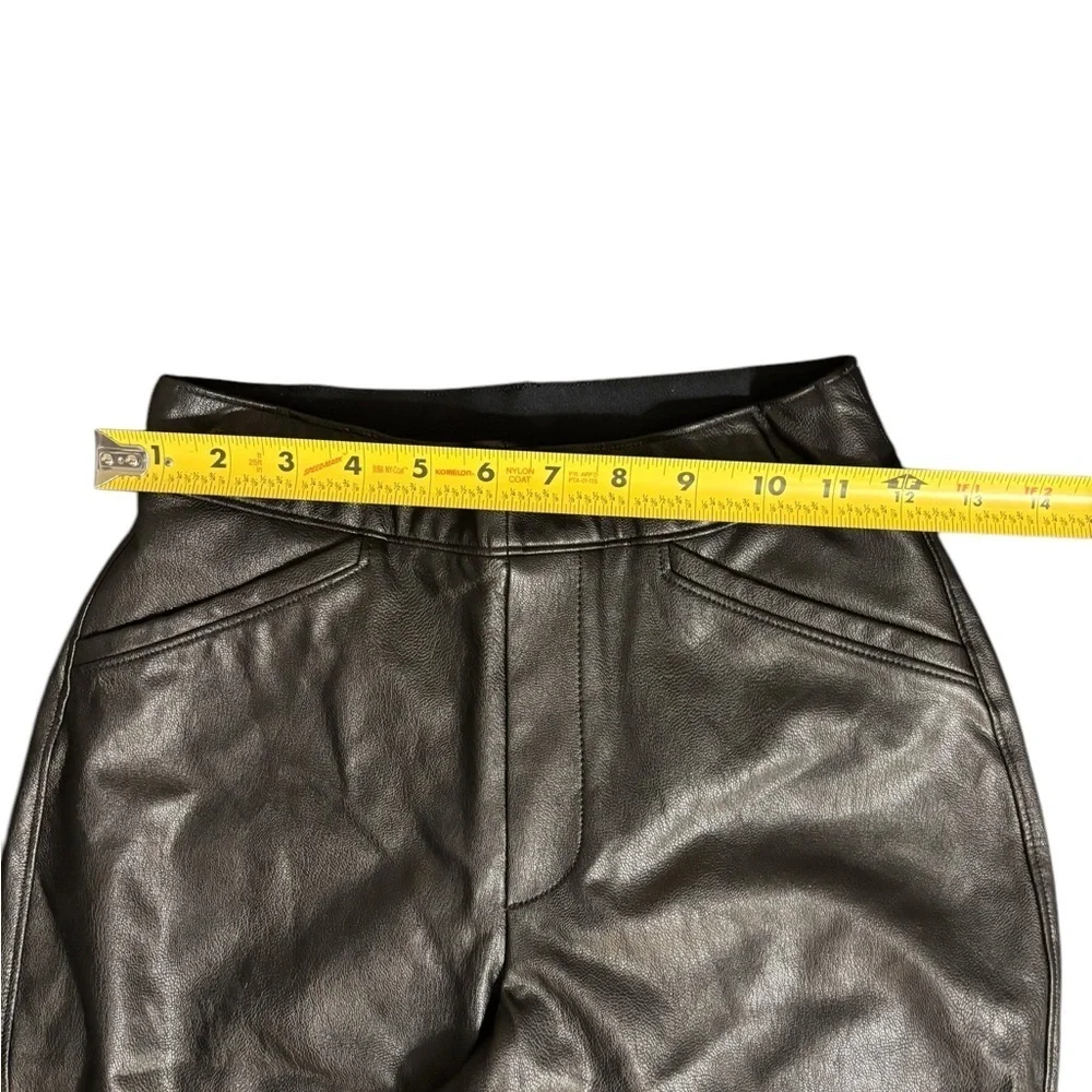SPANX®
Faux Leather Flare Leg
Pull-On Pants XS - Picture 11 of 11